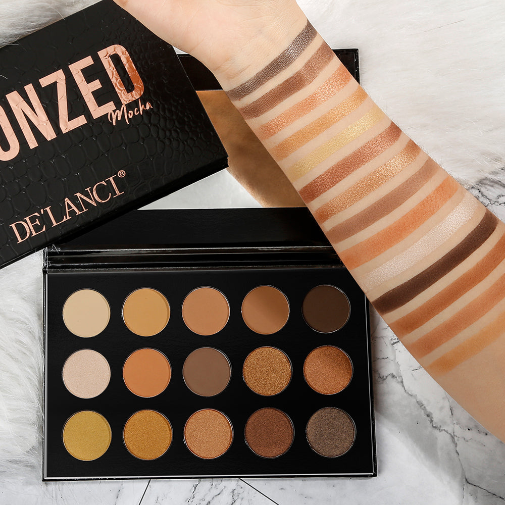 DE'LANCI 15 Color Nude Bronzed Eyeshadow Makeup Pallete