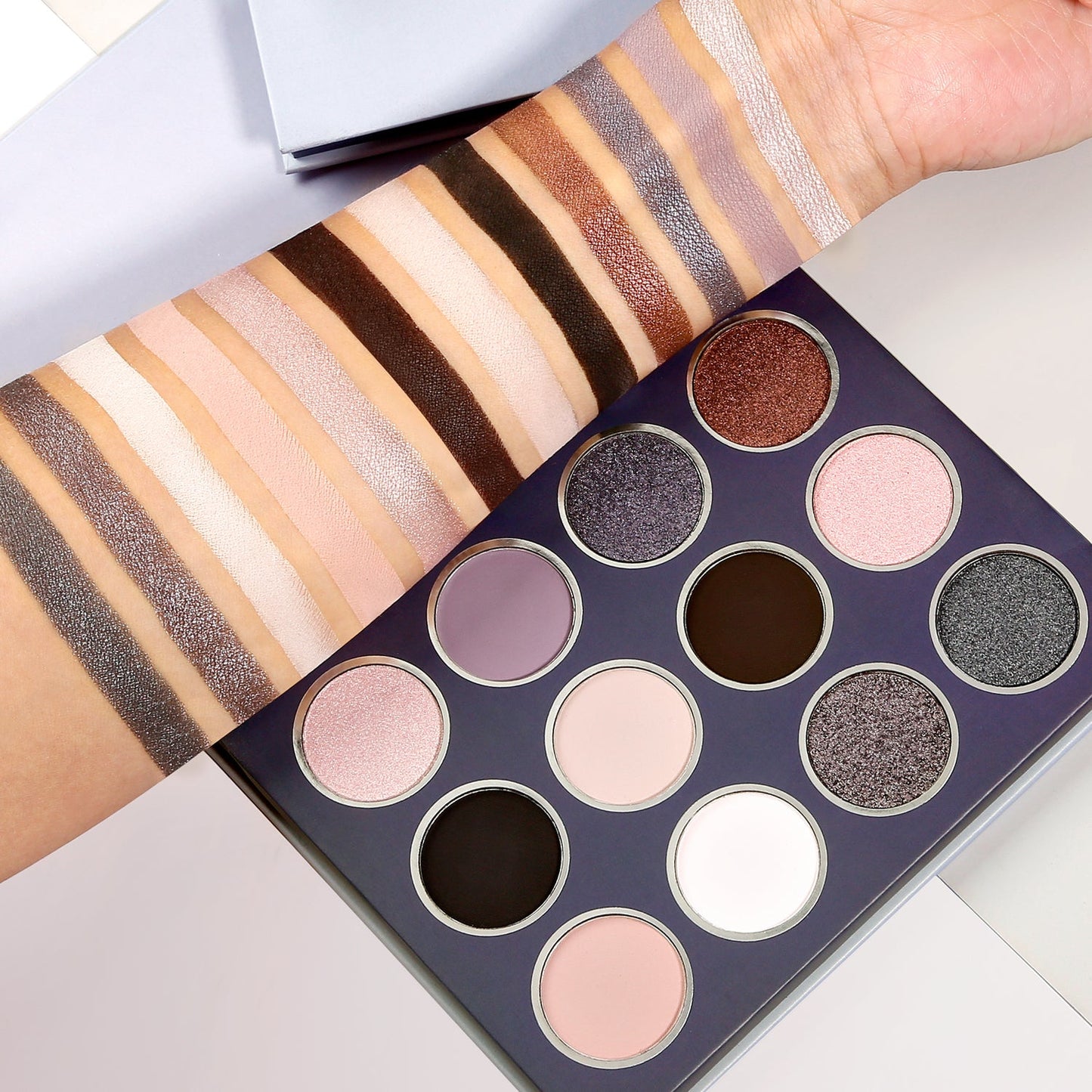 Mix Gift Set 5 in 1 Fruit Eyeshadow Palette DE’LANCI