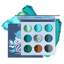 Load image into Gallery viewer, DE’LANCI 9 Colors Dolphin Teal Eyeshadow Palette-DE&#39;LANCI
