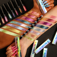 Load image into Gallery viewer, DE&#39;LANCI Glitter Chameleon Lip Gloss-DE&#39;LANCI
